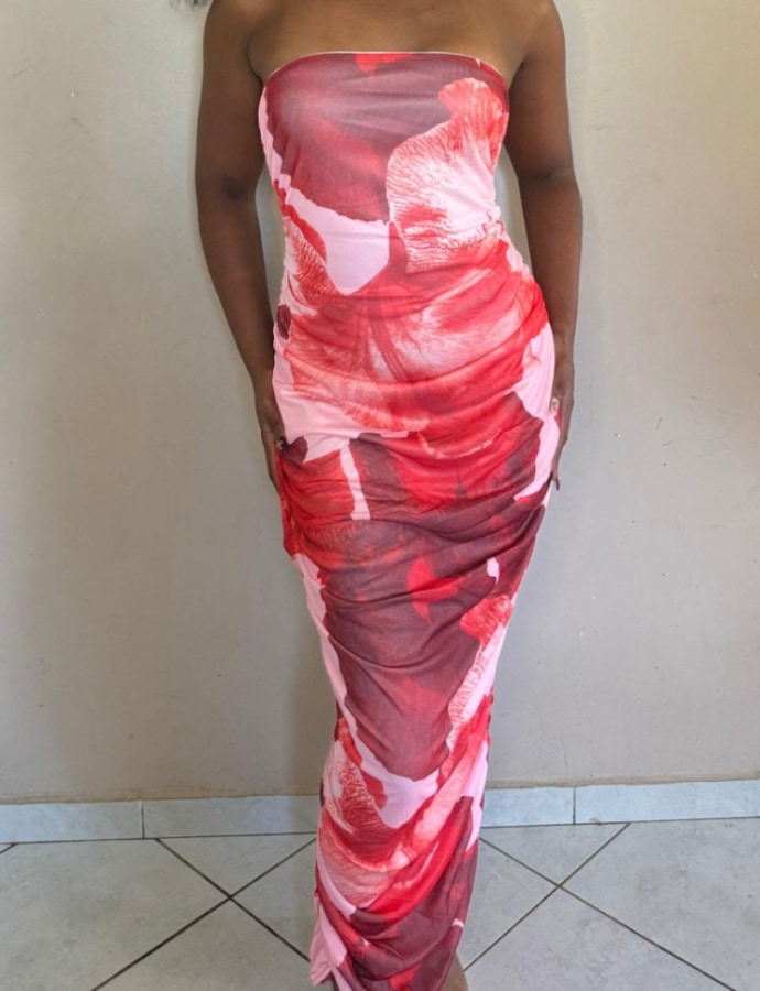 Image principale: Magnifique Bandanas et foulards pour cheveux Éco-conçu et Matériaux Recyclables - Modèle Collector Edition Limitée (Ref #6104)